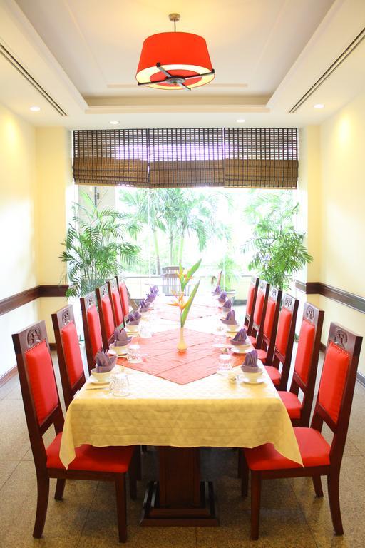 Dlgl - Dung Quat Hotel Quảng Ngãi Buitenkant foto